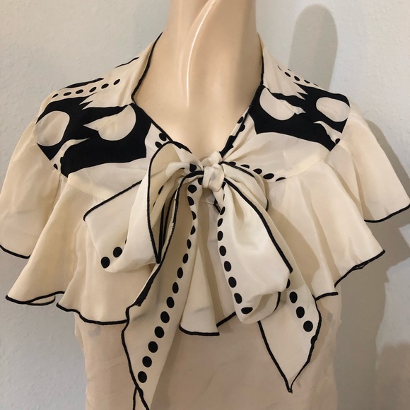 Anna Sui 100% silk front bow tie shirt 4 open back - Picture 4 of 8